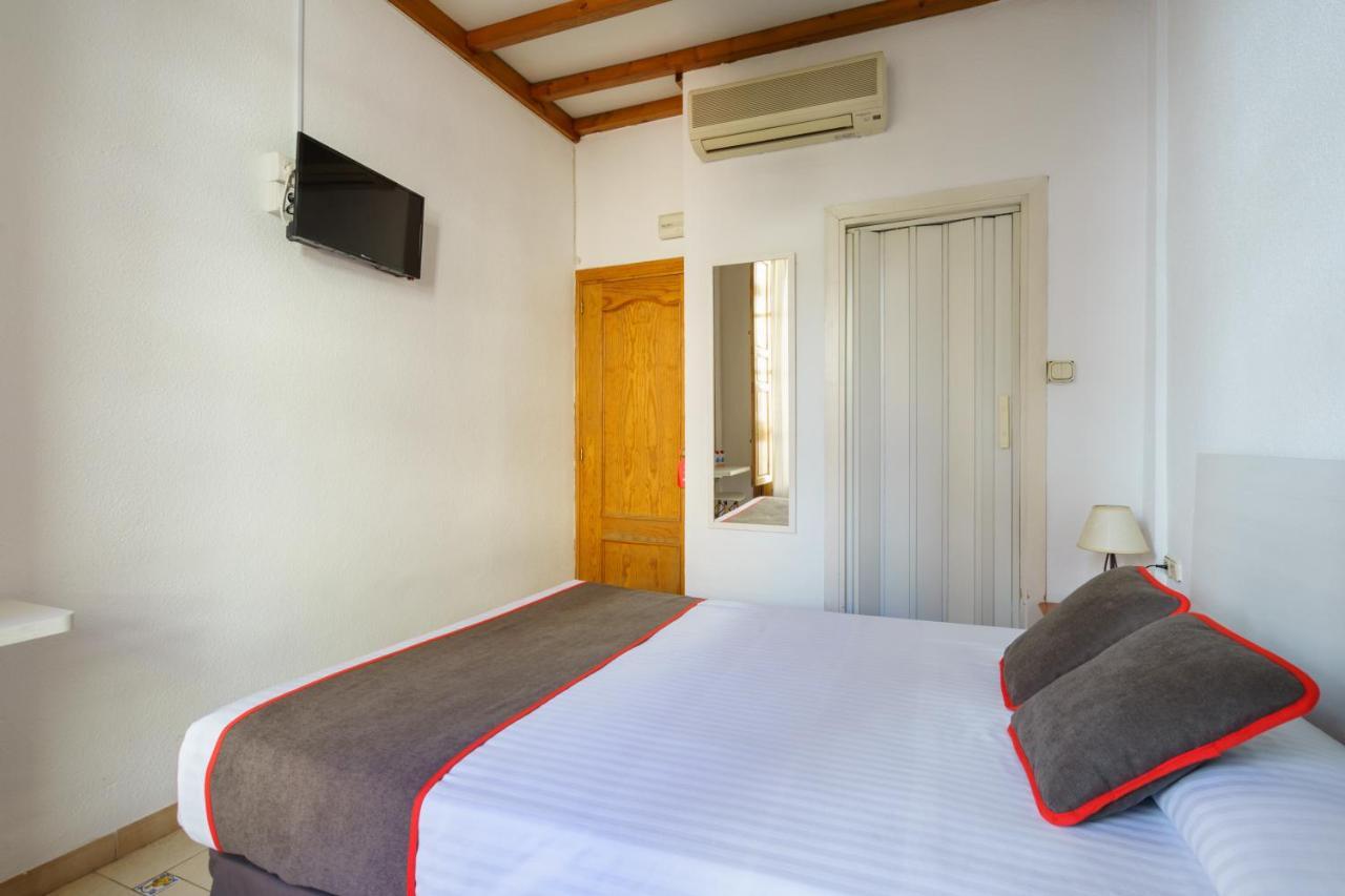 Austria 2* Granada